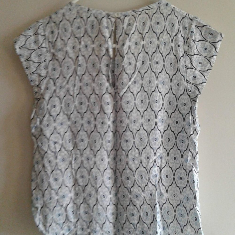 Colorful  CYNTHIA  ROWLEY Summer Top.  Size Small - Picture 3 of 4